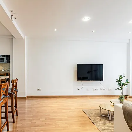 Apartment Center Flat Soho Modern 2br